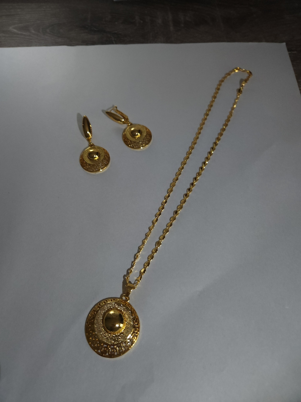 Gold-Tone Textured Disc Necklace and Earring Set